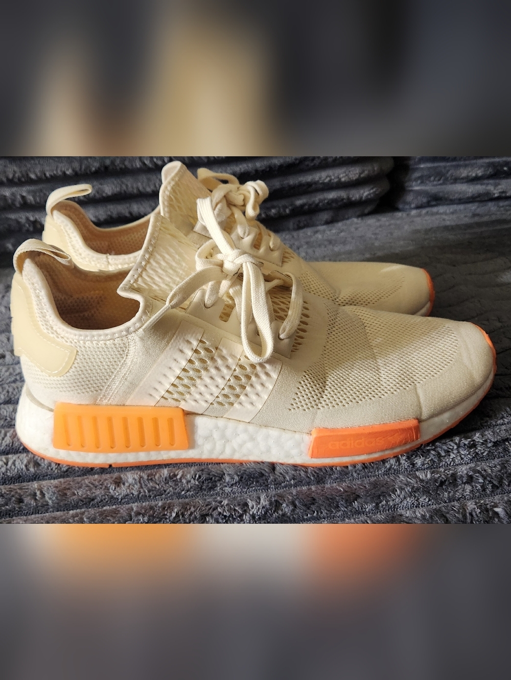 Adidas NMD R1 Cream White Screaming Orange Mens Size 11